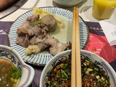 -牛村来人潮汕牛肉火锅(西单店)