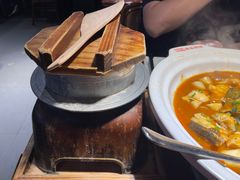 -魏铭鱼头捞饭(晋阳路店)