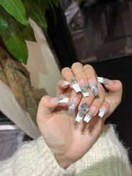 -沐蕙日式美甲美睫皮肤管理