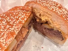 薯条汉堡-悠航SLOWBOAT(三里屯店)