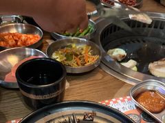 -香猪坊韩国烤肉专属门店(魏公村店)