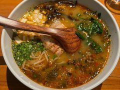 -SHAN山(前滩太古里店)