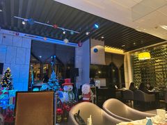 -广州万富希尔顿酒店·感趣自助餐厅·金秋蟹宴生蚝海鲜刺身烧烤