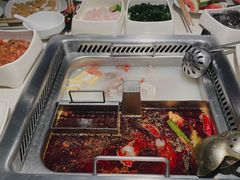 -海底捞火锅鲜切牛肉主题店(长寿路店)