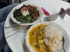 -CowCow其其·牛杂咖啡公司(六运店)
