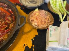 -黄潇洒老火锅(九眼桥宏济巷店)