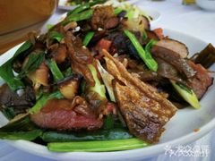 -余家庄肥肠鱼地方汤锅(银杏大道店)