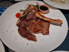 -又见马甲M8融合西餐厅(体育中心店)