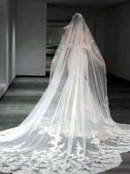 -Lady  Jane高端婚纱礼服馆
