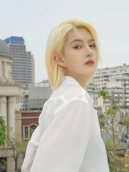 点击看大图 -Kraemer Paris苏豪路易士·嘉玛发廊