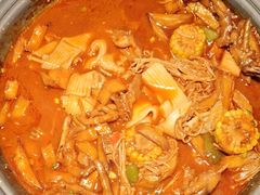 -徐记小怪兽肉蟹煲(中央大街店)