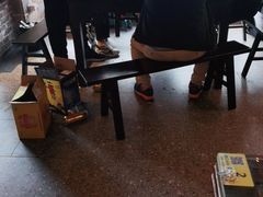 大堂-临街徽菜馆·正宗黄山味