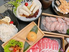 -湊湊火锅·茶憩(打浦桥日月光店)