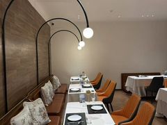 -圣彼得堡观江俄餐厅(中央大街黑金冠店)