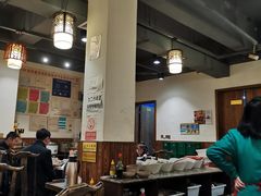 大堂-肖肖酸萝卜鱼火锅(总店)
