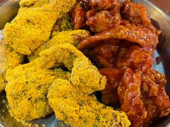 -BHC炸鸡(明洞总店)