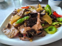羊肝炒黄蘑土豆片-清真烧麦馆(民族路店)