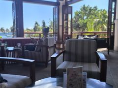 -亚龙湾喜来登·美景台大堂吧