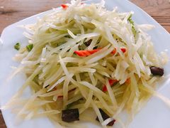 -溢心园香河肉饼总店