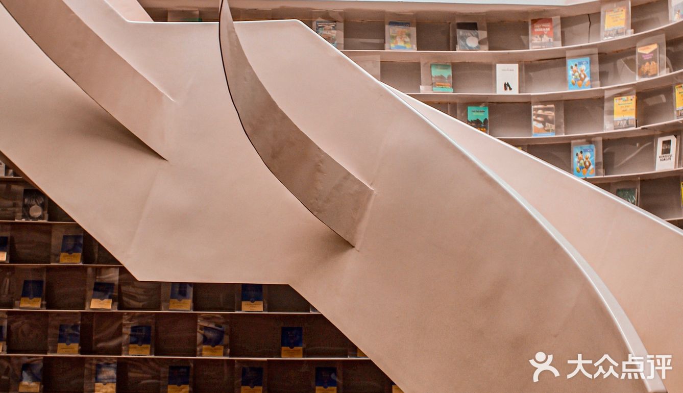 西安│千年古都里的云中圣殿，阅读天堂