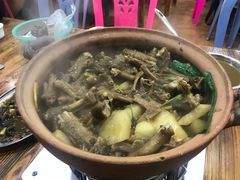 鹅掌亦-广宁炭炉鸡煲·富临门饭店