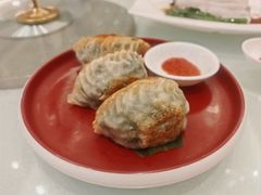 -龙悦湾酒家·八阵鱼生·渔人码头店