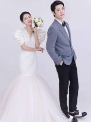 点击看大图 -挪娅婚纱摄影皇家会所