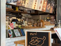 -Common Table · Brunch & Coffee