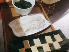 -海银海记潮汕牛肉火锅(新港中路海珠店)