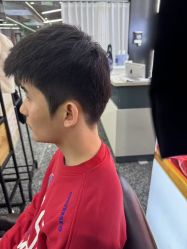 -藤野造型·烫·染发型设计店