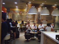 -麦当劳(海岸城店)