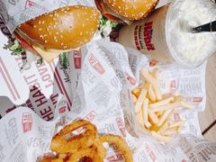 -The Habit Burger Grill 哈比特汉堡(复兴soho店)