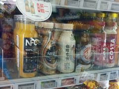 -便利蜂(新中关购物中心B1层店)