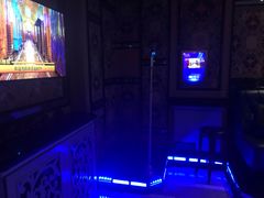 -欢乐迪KTV(南坪上海城店)