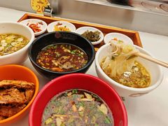 -乡党臊子面(丰庆公园店)