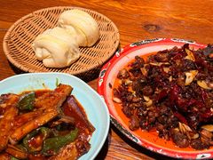 -柴窝堡22号辣子鸡·传承新疆菜