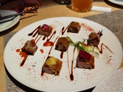 -穹六人间 people 6(岳阳路店)