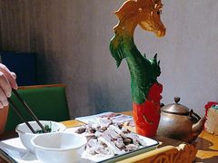 -娜仁图雅蒙古美食村(33小镇店)