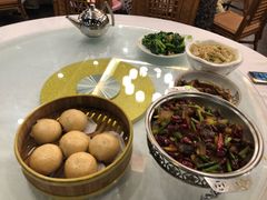 -围龙屋客家食府(福田店)