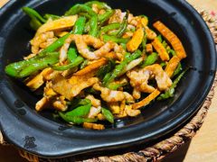 -川堂风·跷脚牛肉·乐山爆炒(宝山日月光店)