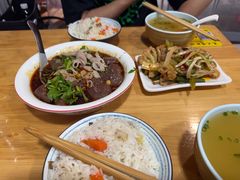 -朱大嘴肥肠血旺(福字街店)