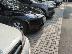 -上海市闵行区中心医院·停车场