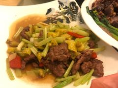 小炒黄牛肉-和膳居饮食有限公司
