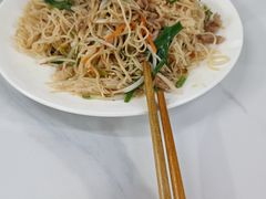 -正宗普宁豆干坊·洪记砂锅粥(红领巾路店)