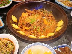 大鹅锅-鱼窝棚柴火铁锅炖(富山屯店)