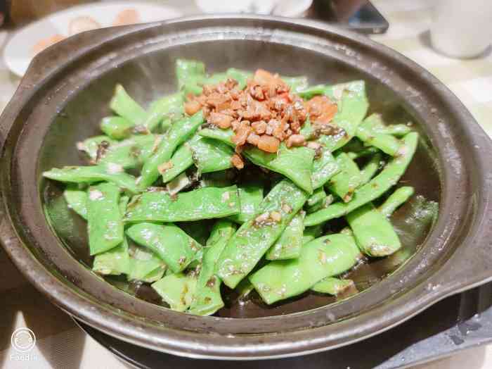 麦厨风情(一部店)-"经常来 距离家很近. [环境]包间还可.