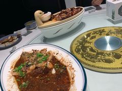 -八府香鸭·啫啫煲(华山路店)