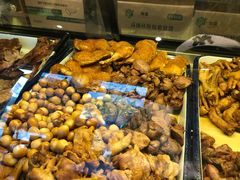-聚合鑫东北熏酱熟食麻辣面(长阳店)