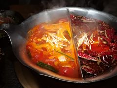 -湊湊火锅·茶憩(南京东路悦荟店)