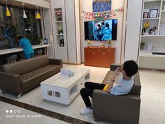 -牙易美口腔连锁(圣堂店)